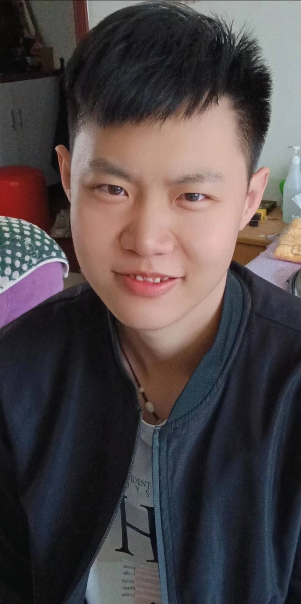 梁栋