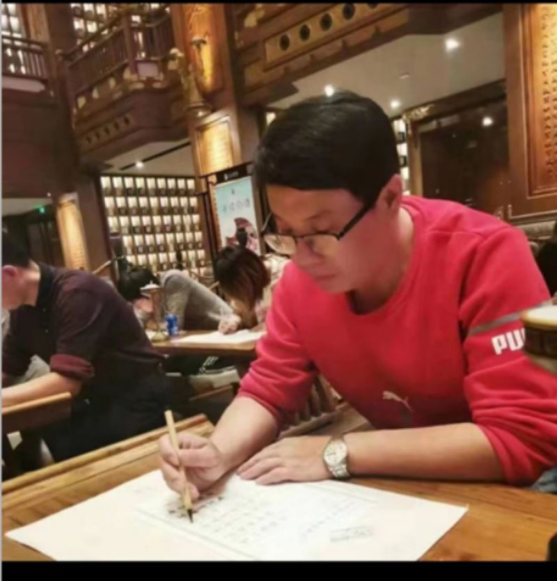 杨立彬